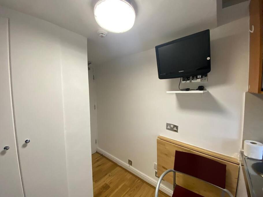 F14- Single Studio Shared Shower/Toilet Near Paddington London Eksteriør billede