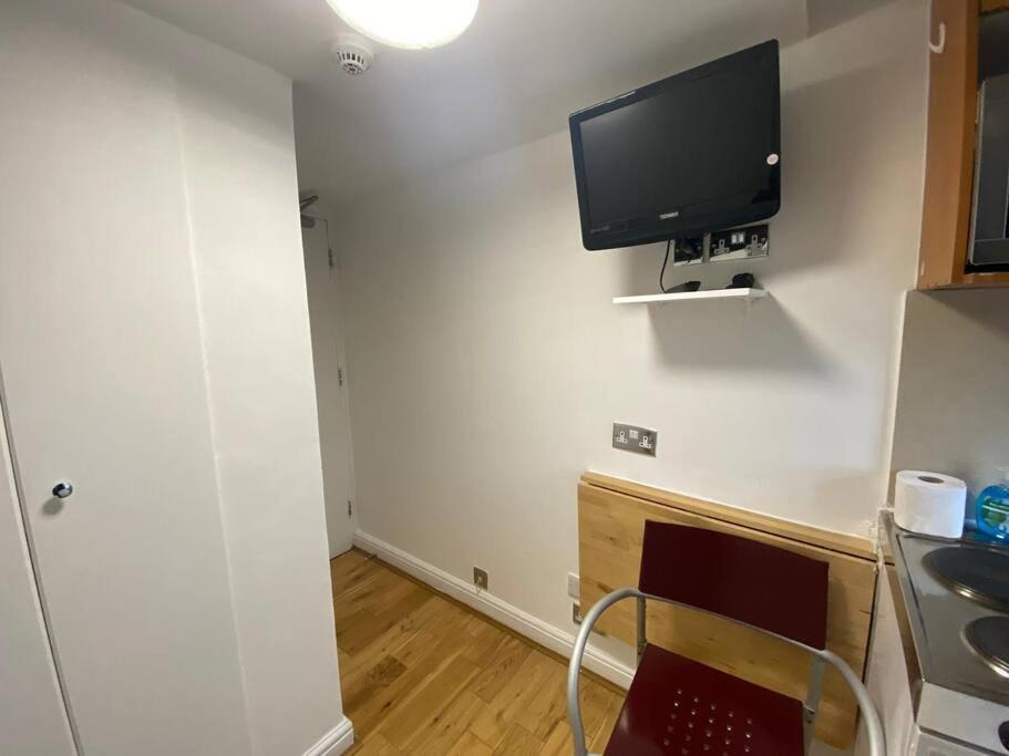 F14- Single Studio Shared Shower/Toilet Near Paddington London Eksteriør billede